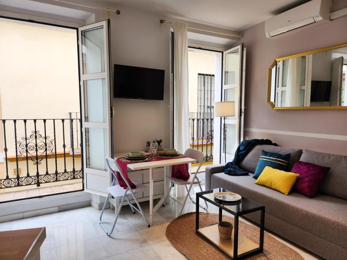 Lovely Center Apartments Seville - Balcony Lux Sol Sevilla Exterior foto