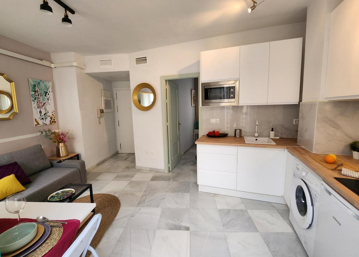 Lovely Center Apartments Seville - Balcony Lux Sol Sevilla Exterior foto