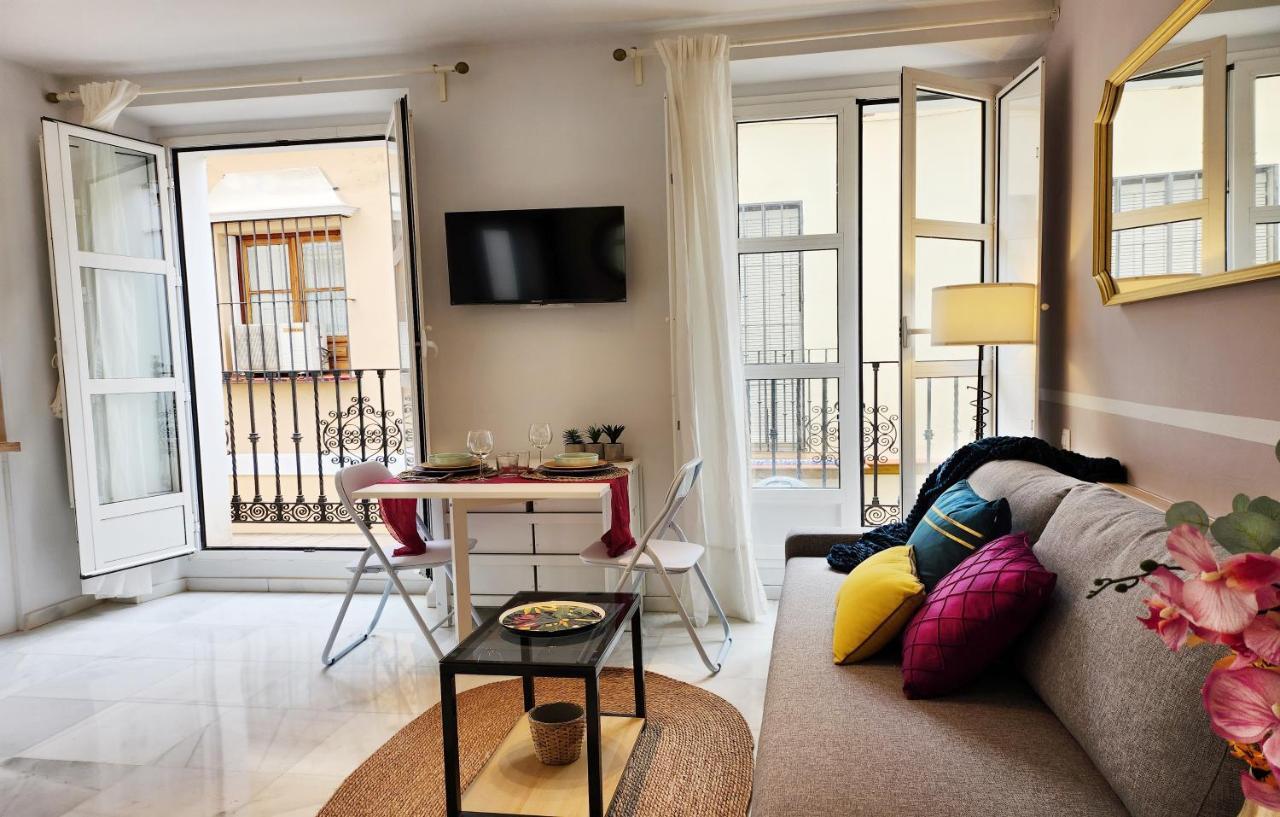Lovely Center Apartments Seville - Balcony Lux Sol Sevilla Exterior foto