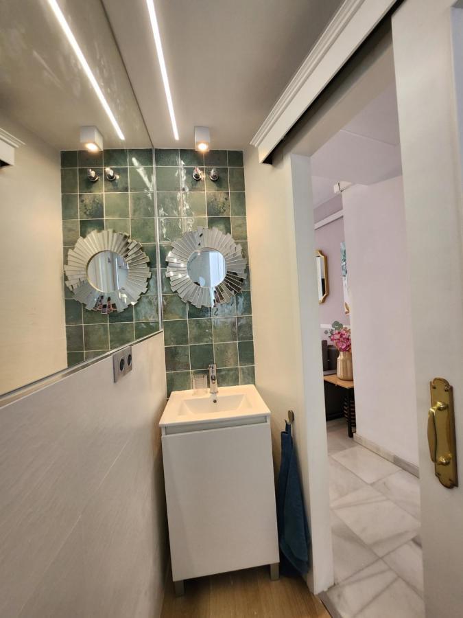 Lovely Center Apartments Seville - Balcony Lux Sol Sevilla Exterior foto