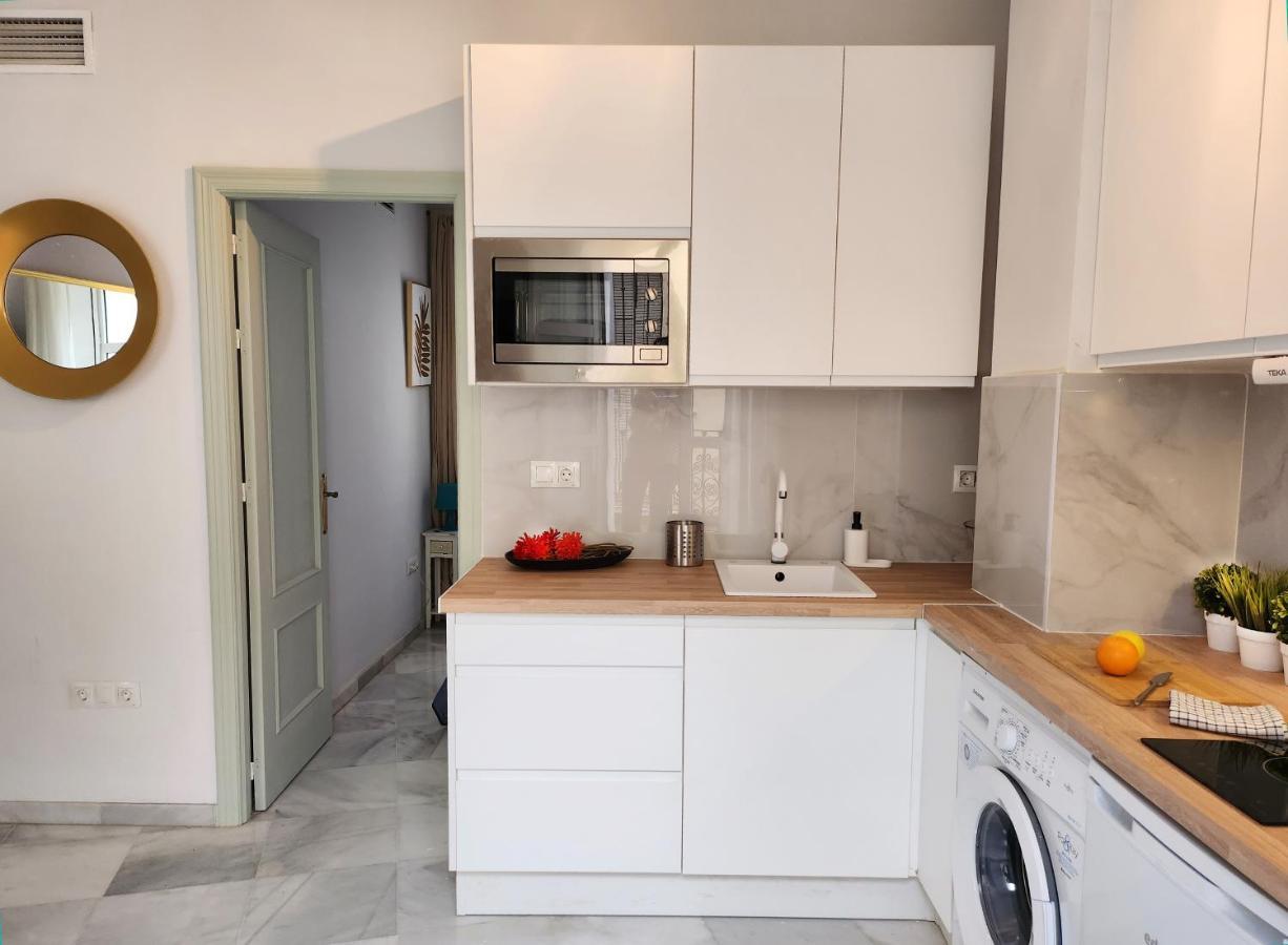Lovely Center Apartments Seville - Balcony Lux Sol Sevilla Exterior foto